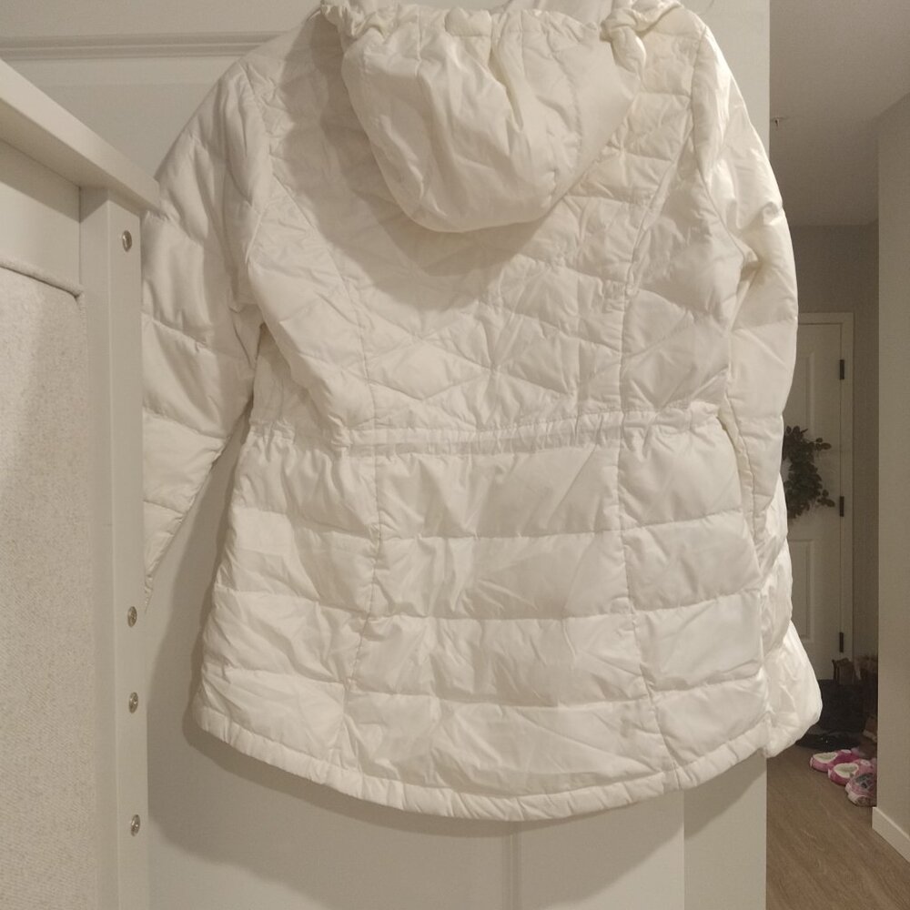 GREAT White Athleta Medium Coat - Picture 8 of 8